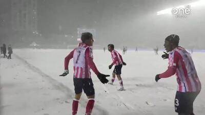  ویدیو: یک گل باورنکردنی از لیگ کانادا