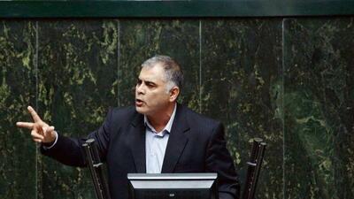  وزیر نفت: فعلاً برنامه‌ای برای تغییر قیمت یا سهمیه بنزین وجود ندارد