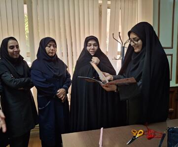  کتاب «آنلی و سبزه‌جون» اثر الهه رستمی نویسنده هرسینی رونمایی شد