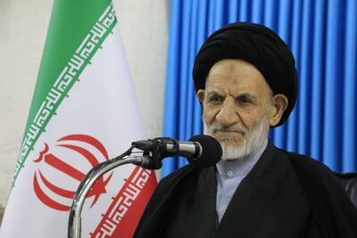  امام جمعه بیرجند: گسترش فرهنگ مطالعه زمینه‌ساز تقویت تمدن اسلامی است