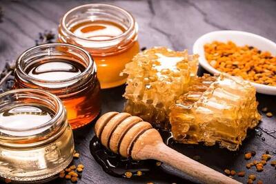  شکرک زدن عسل نشانه چیست؟