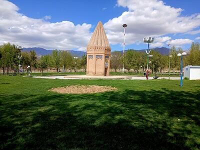  گردشگری مذهبی می‌تواند تویسرکان را متحول کند