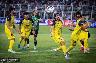  چالش جدید نویدکیا در اصفهان؛ سپاهان، تیم بی‌دروازه‌بان!