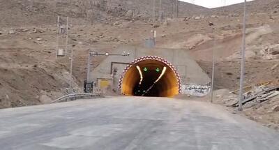  تونل رخ به‌صورت کامل و چهارخطه در محور شهرکرد – اصفهان بازگشایی شد