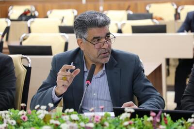  توضیحات مدیر کل ثبت اسناد کرمان در مورد اسناد جدید سبز رنگ و ممنوعیت نقل و انتقال آنها 