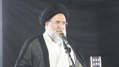  انقلاب اسلامی ملت ایران را از تاریکی طاغوت به عزت و استقلال رساند