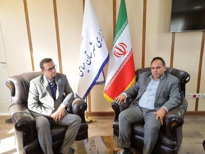  لزوم راه اندازی خودروی سیار کتابخانه میامی؛ عدالت فرهنگی رعایت شود