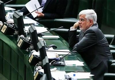  میکروفون عارف در مجلس قطع شد/ معاون اول رئیس‌جمهور: به من گفته بودند نیم ساعت وقت دارم