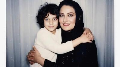  باور نمی کنید این عکس ها کودکی سلبریتی های ایرانی باشند / شبنم چه بزرگ شد !