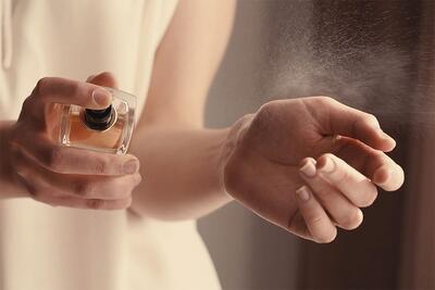  از کجا بفهمیم ماندگاری عطر بالا است؛ نکات طلایی برای افزایش ماندگاری