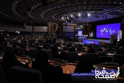  اینکه ایران را غرب ستیز معرفی می‌کنند، یک اتهام است/ غرب سیرک مفصلی را در شرم الشیخ به نمایش گذاشت/ تضعیف ایران جزو برنامه‌های غرب بوده و هست