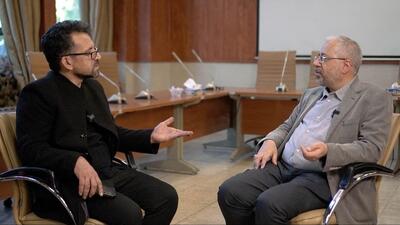  نظامِ سلامت به روایت «کامرانِ» دور از سیاست/ نه سوپرمن می‌خواهیم نه سوپر انقلابی/احساس تکلیف نخواهم کرد