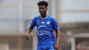  ساپینتو نگران بازگشت به‌موقع هافبک استقلال