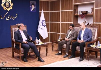  تأکید خبرگزاری تسنیم بر تمرکز به مدیریت بحران و رسیدگی به نظام مسائل استان‌ها - تسنیم