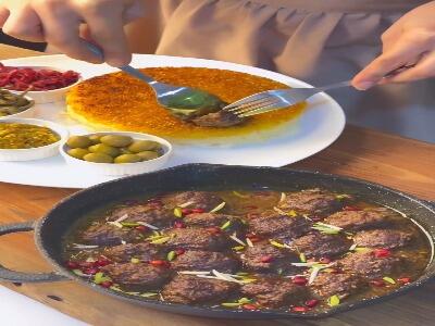  آموزش پخت خورشت گوشت قلقلی