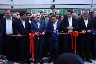  افتتاح دوازدهمین نمایشگاه بین‌المللی بورس، بانک، بیمه و خصوصی‌سازی