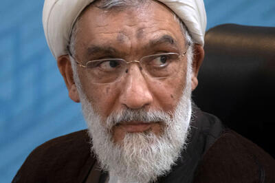  پورمحمدی: شایسته نیست ایرانی در مقابل آمریکا تسلیم و بی‌اراده باشد یا عقب‌نشینی کند