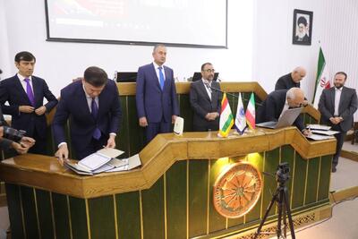  فعالان اقتصادی خراسان رضوی و ختلان تاجیکستان تفاهمنامه همکاری امضا کردند