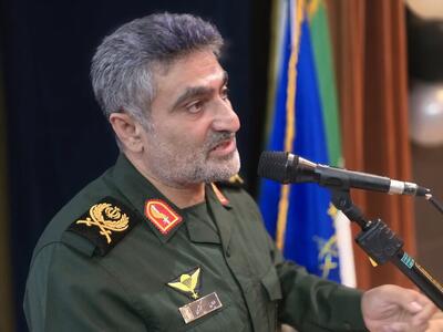  ناامید کردن مردم نسبت به نظام، همراهی با دشمن است