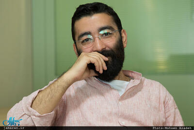  میان سکوت و گفت‌وگو