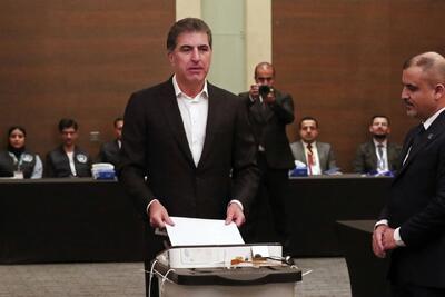  بارزانی پس از انداختن رأی خود در صندوق: مشارکت گسترده در انتخابات صدای اقلیم را در بغداد تقویت می‌کند