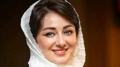  تیپ ساده ویدا جوان با لباس عروس منجق‌دوزی شده + عکس