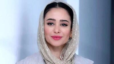  الناز حبیبی از دلتنگی برای مادر گفت / او عکس ۲ مرد را رونمایی کرد