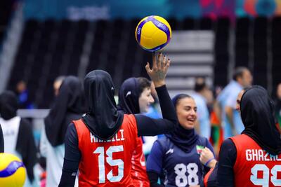  ایران 3-0 افغانستان؛ نخستین پیروزی تیم ملی والیبال زنان در ریاض + گزارش تصویری - پارس فوتبال