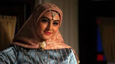  چهره‌ای متفاوت از  فخرالزمان : مریم مؤمن در یک قاب کاملاً نچرال!