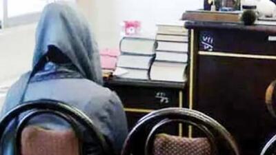  سقوط یک عشق کور در دل دود سیاه / زن جوان از دنیای دود به امید بازگشت