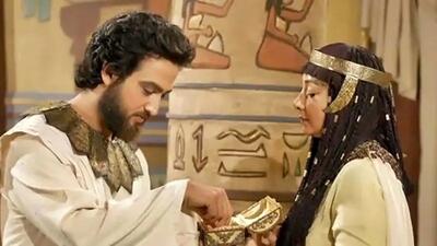  عکس / نقاشی ۴۰۰ سالۀ «یوسف و زلیخا» در یک کتاب ایرانی ...