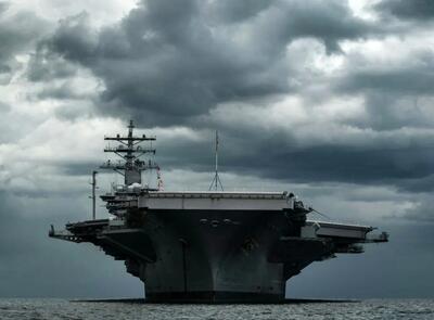  حمله غول‌پیکر پنتاگون به آمریکای لاتین: ناو هواپیمابر غول‌آسا در کمین!