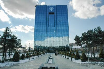  اعلام وضعیت قرمز برای پنج بانک / نقش نرخ ارز‌ها در روند تورم