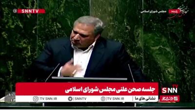 حسینی: هر دولتی آمده می‌گوید من در شرایط بدی کشور را تحویل گرفتم! مهم این است که در شرایط بهتری تحویل بدهید