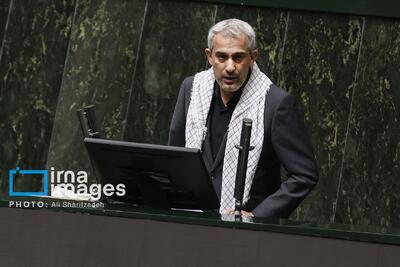  وزیر اقتصاد به جای پاسخ گویی به مجلس سوال پرسید!