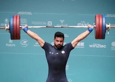  رکورددار وزنه برداری‌ دنیا در ریاض نقره ای شد