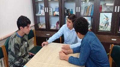  آغاز میانجی‌گری از نیمکت مدرسه؛ قاضی‌های کوچک در مدارس گلستان