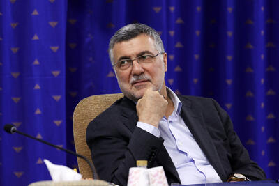 پاسخ‌ وزیر بهداشت درباره کمبود شیر خشک و تامین ارز شیرهای رژیمی