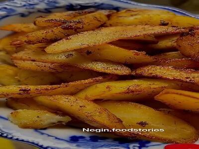  بال مرغ با سیب‌زمینی مخصوص معطر