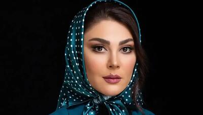  لاله اسکندری با کت سبز زمردی تیره/ فوتوشوت شیک و کلاسیک با روسری خال‌خالی (عکس)