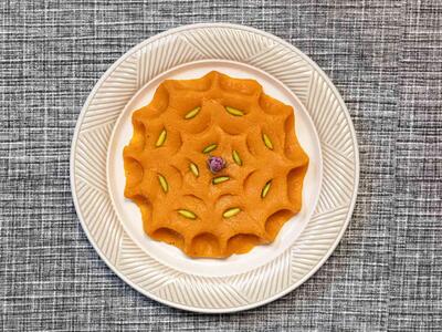  ‌طرز تهیه حلوای شیرازی زرد