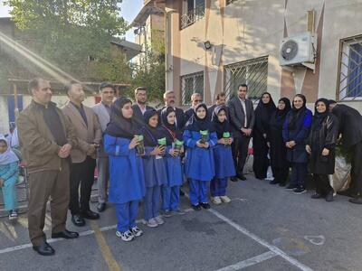  همزمان با هفته مازندران/ تجلیل از دانش آموزان ورزشکار  قهرمان ساروی انجام شد