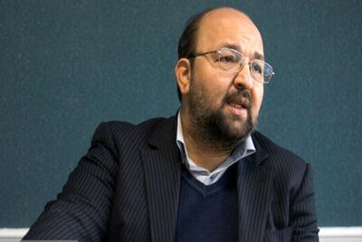  جواد امام: تصمیم‌گیران آب، حسابداری و الهیات خوانده‌اند/ وزیر نیرو اختیار تغییر مدیران خود را ندارد