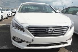  مزایده خرید خودروی دولتی هیوندای سوناتا  رنگ : سفید  مدل : 2011