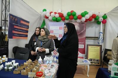  حضور۳۰۰ بانوی کارآفرین در نمایشگاه توانمندی‌های بانوان اردبیل
