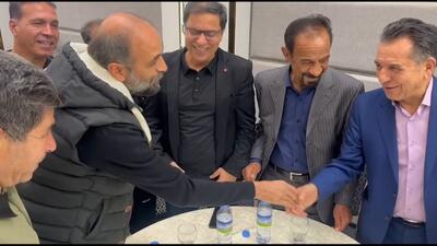  حضور محرم نوید کیا به همراه ستارگان دهه ۸۰-۹۰ سپاهان در سالن ضیافت