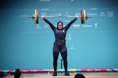  ببینید | مدد گرفتن از مولا علی (ع) توسط مهسا بهشتی، پیش از بلند کردن وزنه