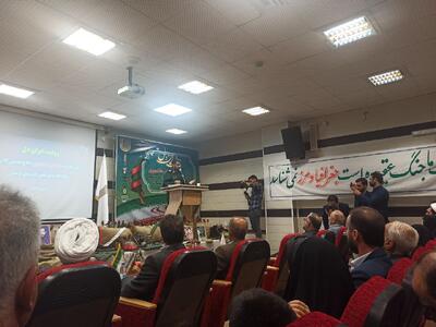  فرمانده سپاه لرستان: توانمندی‌های دفاعی دشمن را وادار به عقب‌نشینی کرد