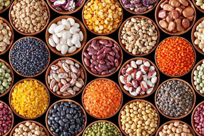  رئیس اتحادیه بنکداران مواد غذایی: بازار حبوبات به ثبات رسید