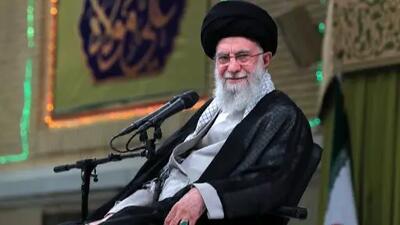  عکس ها / بازیگران و خوانندگانی که با رهبر معظم انقلاب هم سفره شدند/ از سید جواد هاشمی تا احسان خواجه‌امیری و علی لهراسبی +عکس